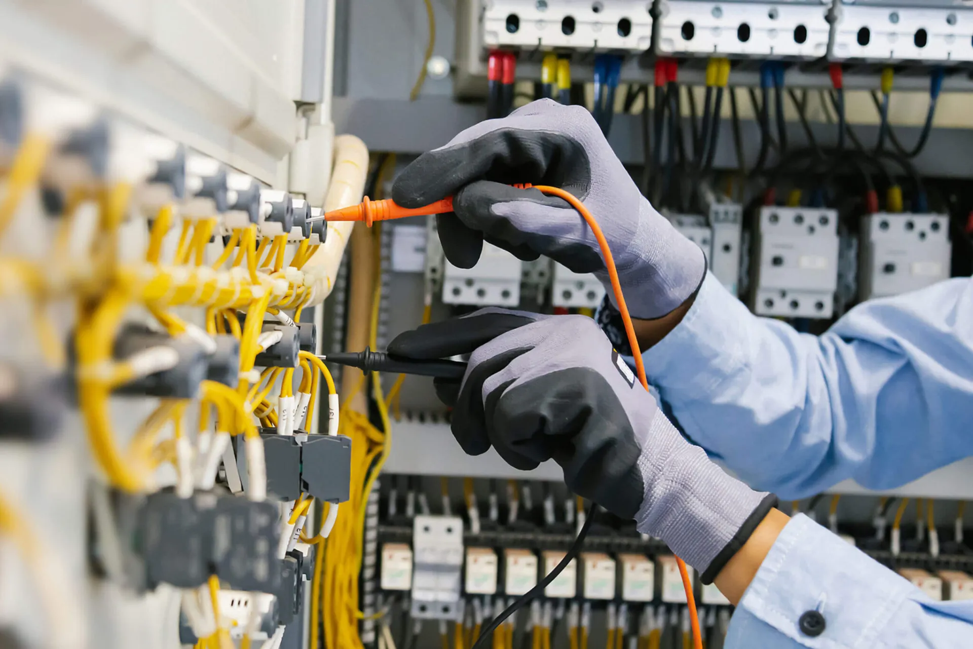 Commercial electrical services